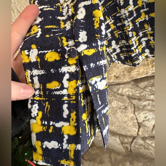 Carolina Herrera Blue Yellow Silk long sleeve Abstract Blouse - Picture 6 of 7